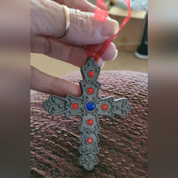 Vintage Thomas Pacconi 2004 Pewter. Cross Ornament W/Rhinestone Insets. - Picture 1 of 5